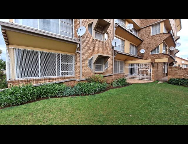 3 BEDROOM APARTMENT TO LET IN POTCHEFSTROOM CENTRAL